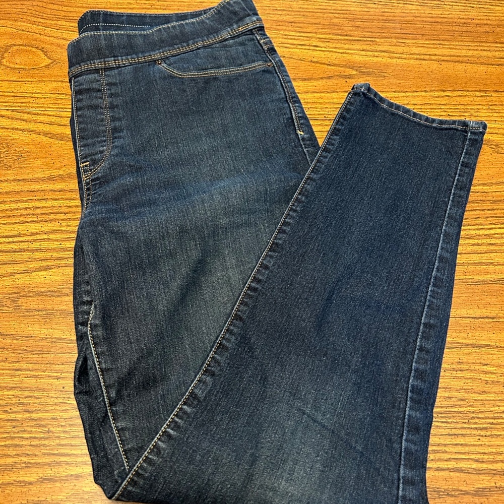 Levi's denim leggings, plus size, 14. Jeggings. Like new.